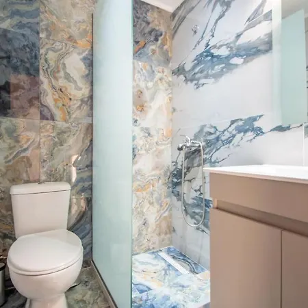 Casa Di Voz Shared Villa Studios With Free Gym Services By 