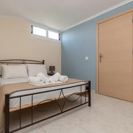 Casa Di Voz Complex & Free Gym Services By 