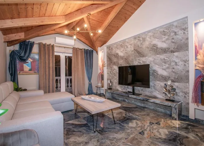 Casa Di Voz Complex & Free Gym Services By 