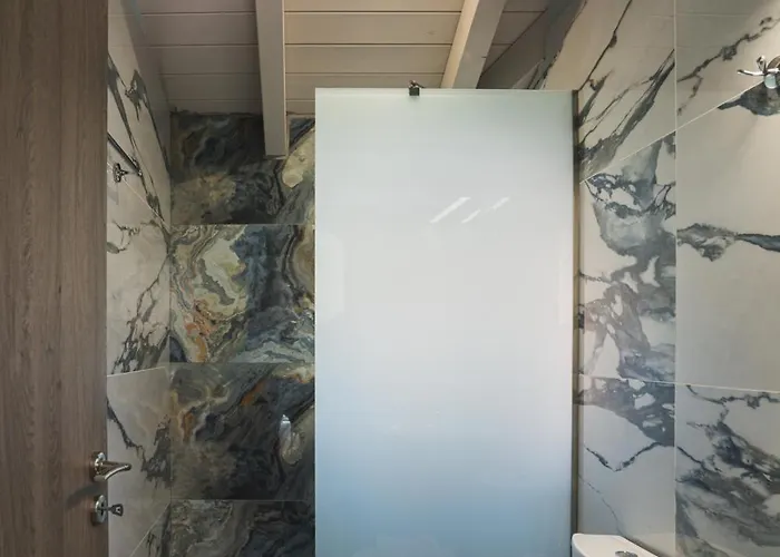 Casa Di Voz Complex & Free Gym Services By 