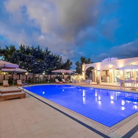 Casa Di Voz Shared Villa Studios With Free Gym Services By 