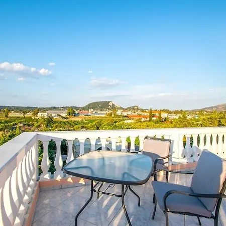 Casa Di Voz Shared Villa Studios With Free Gym Services By 