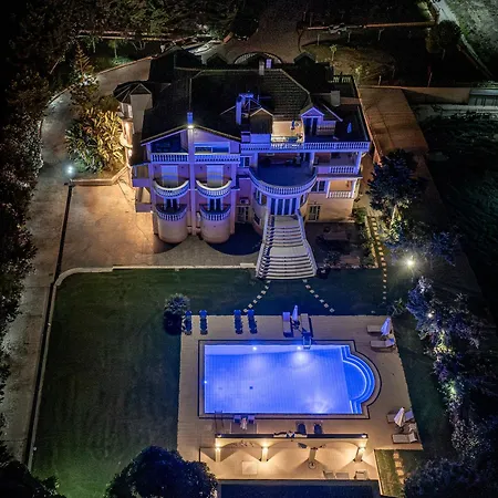 Villa Casa Di Voz Complex & Free Gym Services By 