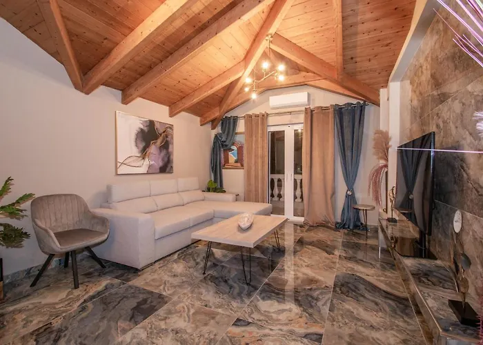 Casa Di Voz Complex & Free Gym Services By 